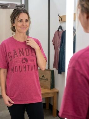 Gander Mountain Outdoor Hiking Graphic Short Sleeve Tee Size Large
